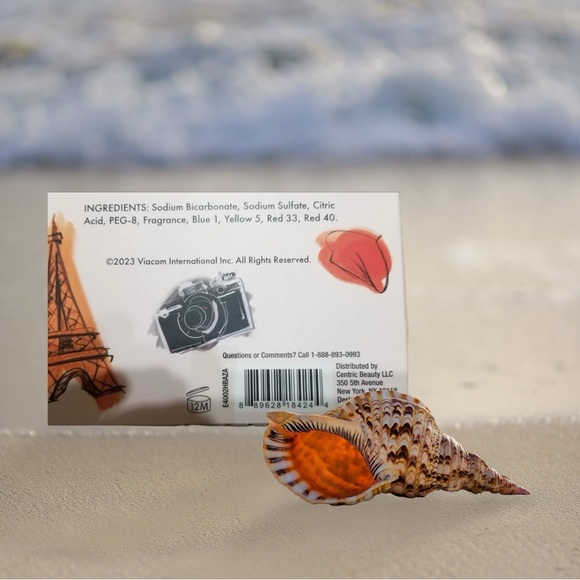 Emily In Paris 3pc Croissant Shaped Bath Bombs Set Strawberry Vanilla Scents - Picture 2 of 4